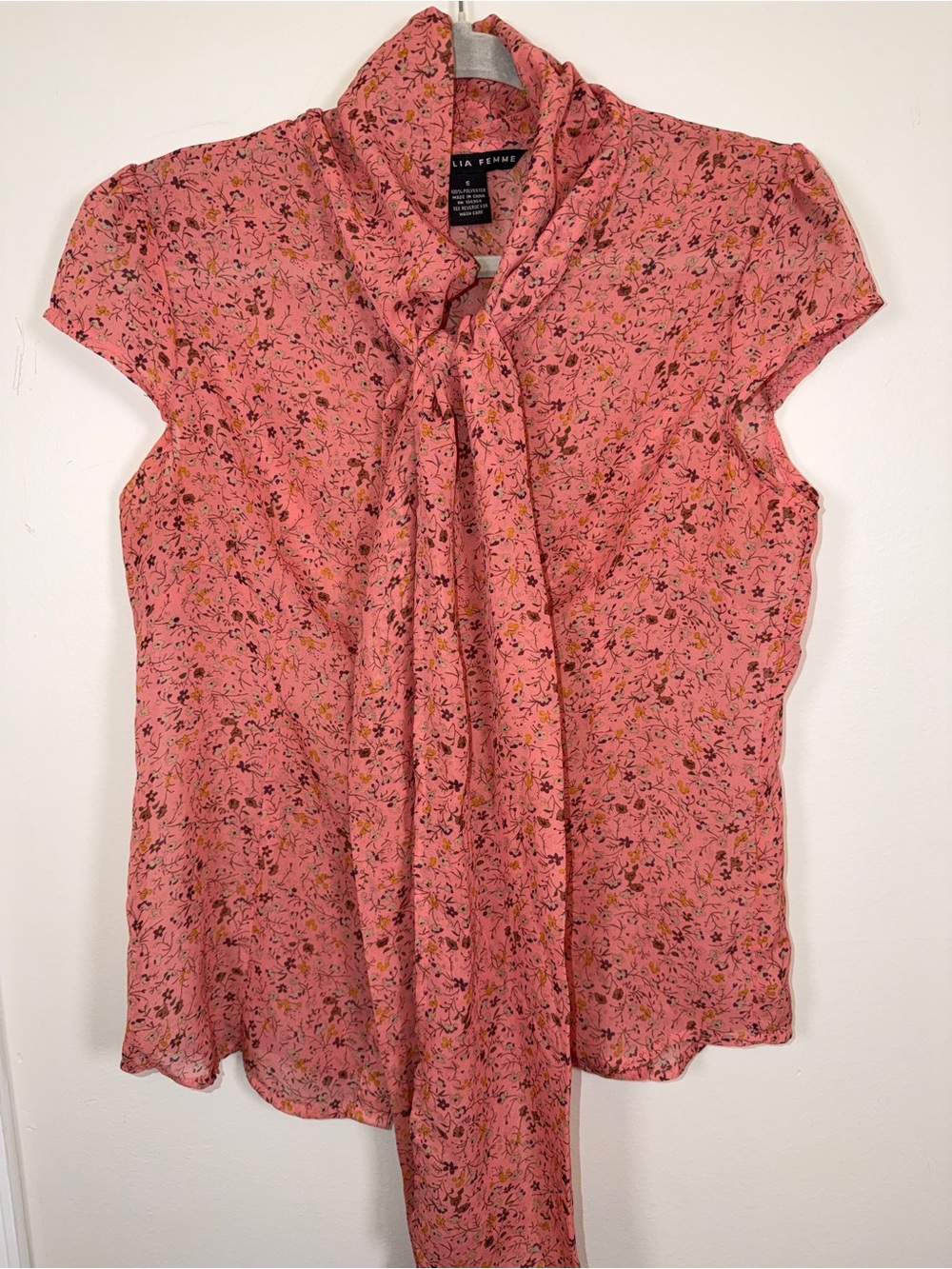 Antilia Femme Pink Floral Tie Neck Blouse Cap Sleeve Boho Cottagecore S
